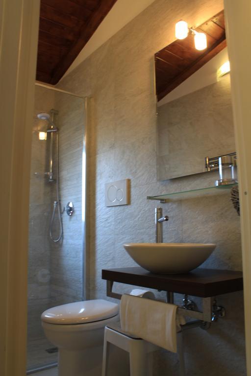 La Maison Du Lac アングイッラーラ・サバーツィア 部屋 写真